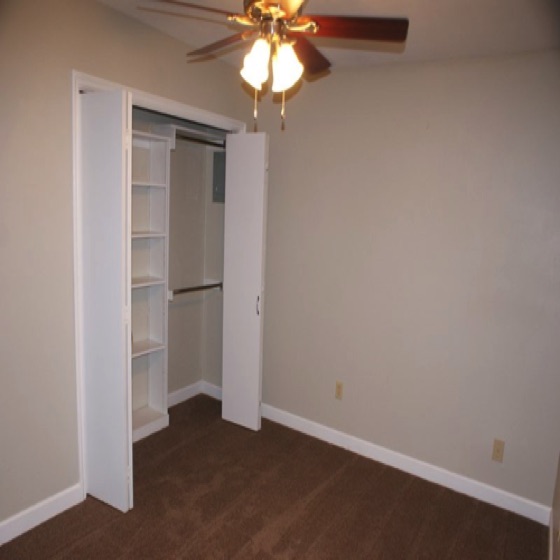 1300 2BR1BADS Bedroom1b.jpg